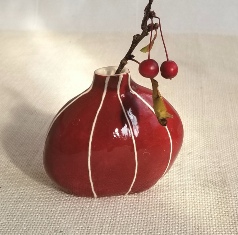 kri kri studio annual sale, vit ceramics, bud vase, ruby